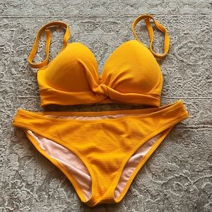 Target bathing suit bikini set 36DD top and  Large bottom